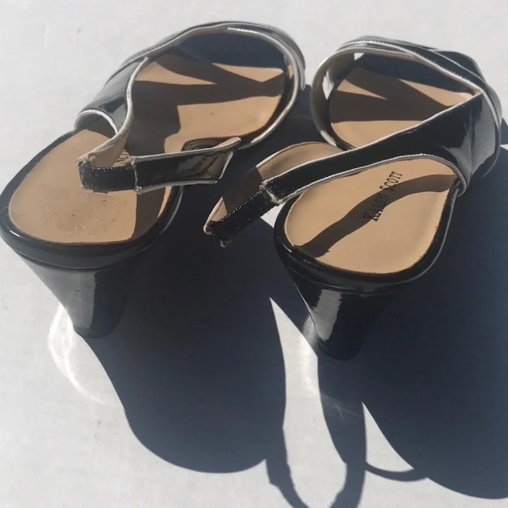 3/$25🍾🍾Karen‎ Scott Black Serra Patent Open Toe Wedges